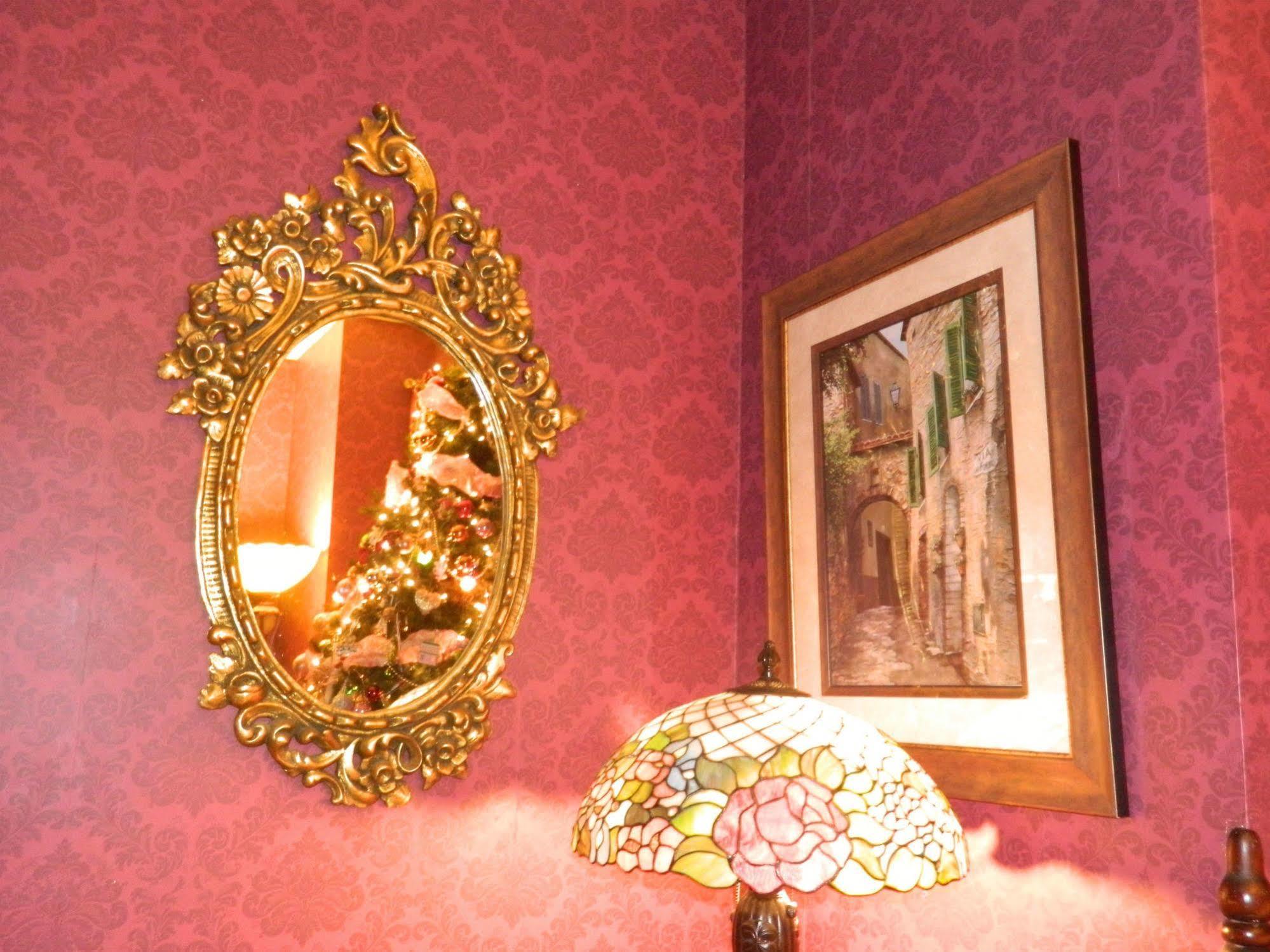 Bed and breakfast Montgomery Mansion Claysville