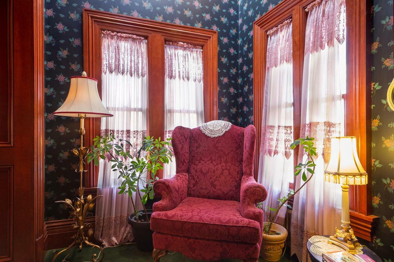 Bed and breakfast Montgomery Mansion Claysville